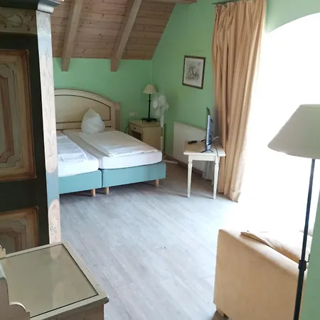Hotel La Strada & Sultan 3*