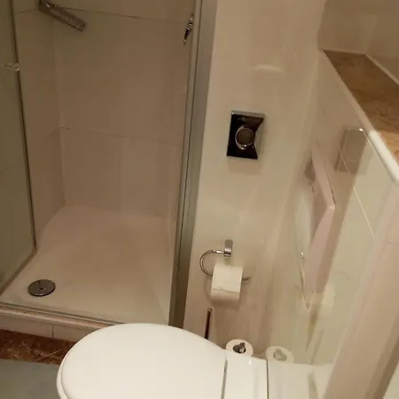 La Strada Hotel 3*
