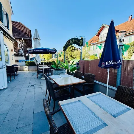 Hotel La Strada & Sultan 3*