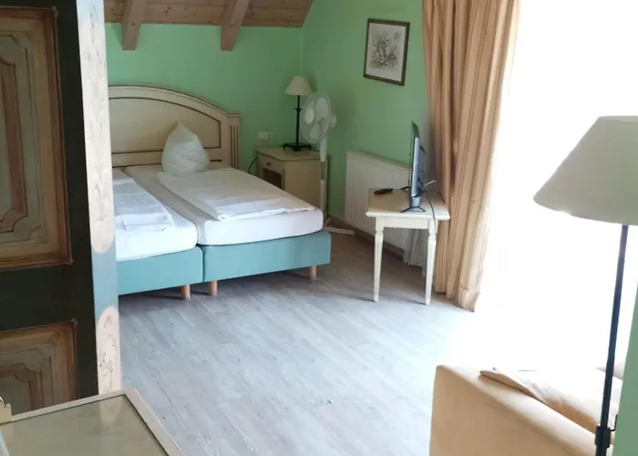Hotel La Strada 3*